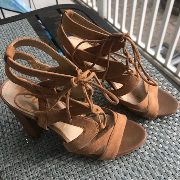 Sam Edelman Tan Suede Lace Up Heels, Size 8, 4" Heel, Great Cond. - Picture 3 of 5